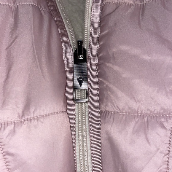 Ivivva Reversible Vest - Picture 9 of 10